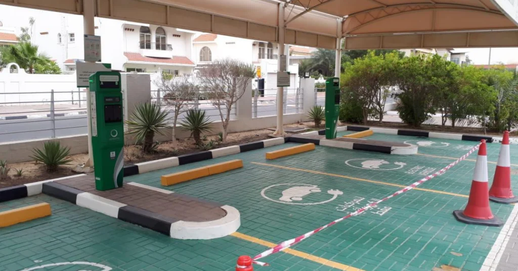 DEWA Customer Happiness Centre – Al Hudaiba visaboards