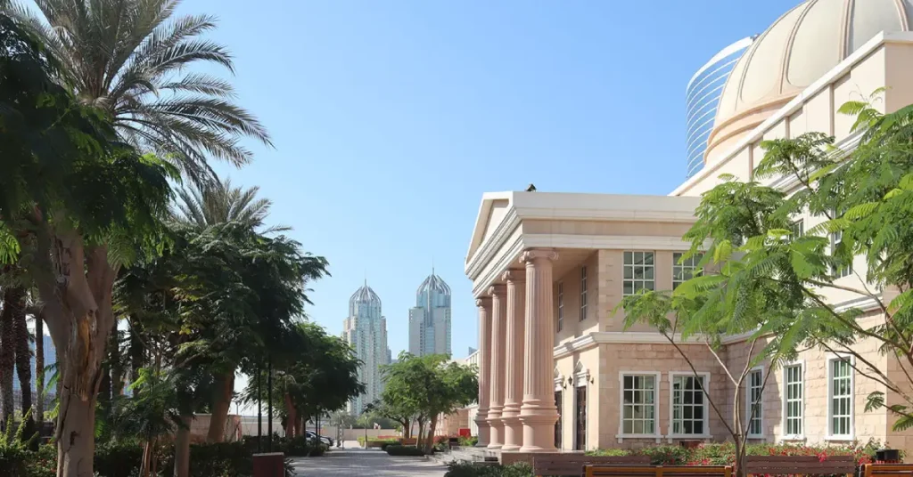 American College of Dubai (ACD) arab1