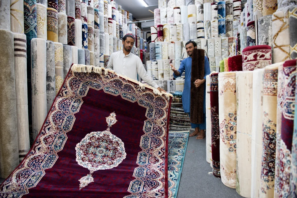 Carpet Souk Mina Zayad Arab1