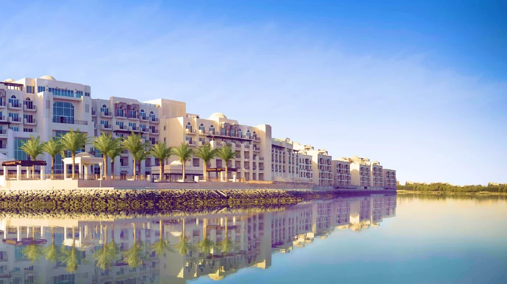 Eastern Mangroves Promenade