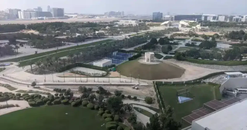 Khalifa Park abu dhabi arab1