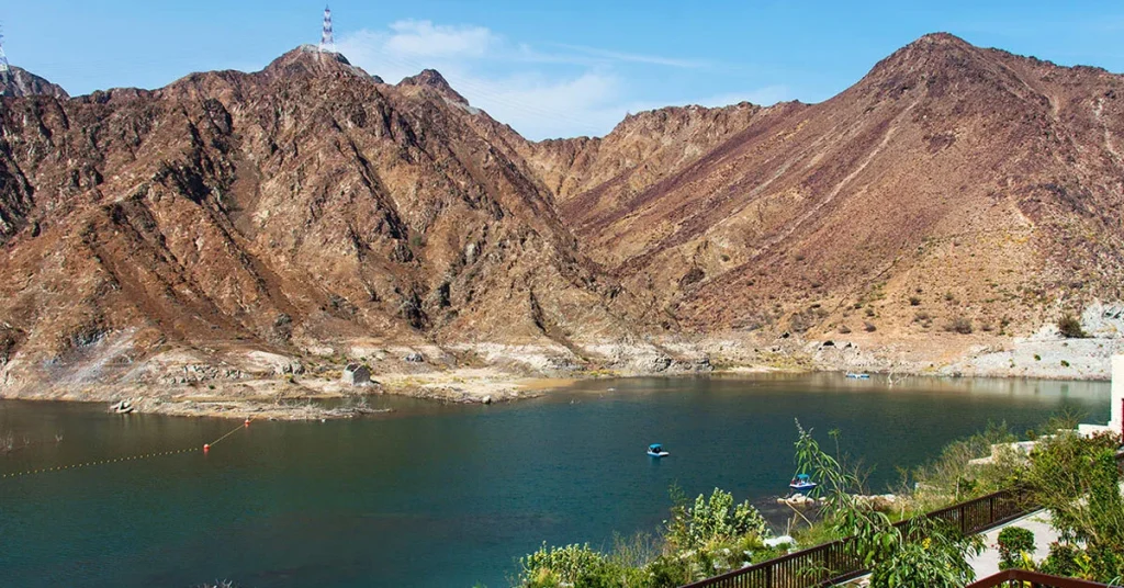 Visiting Al Rafisah Dam Arab1ae