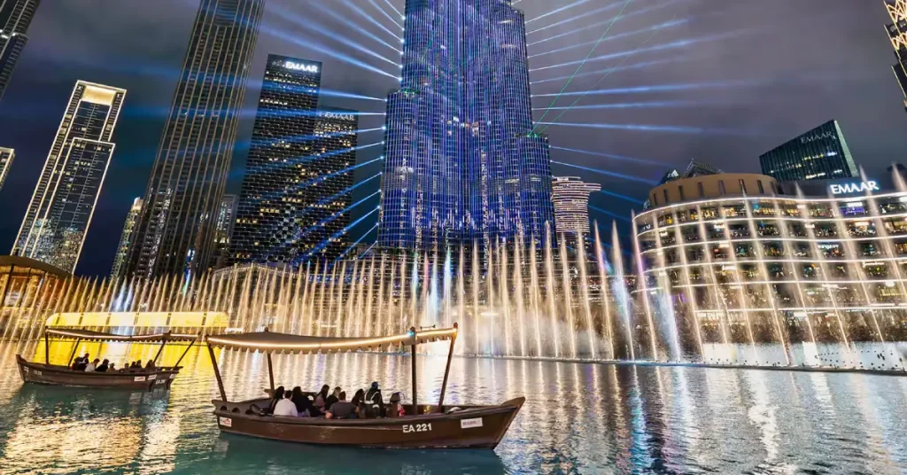 Watch the Dubai Fountain show and pick your viewpoint Arab1