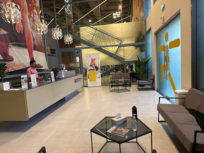 health square fitness rak arab1