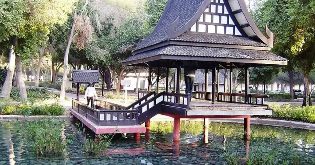 mushrif park dubai arab1