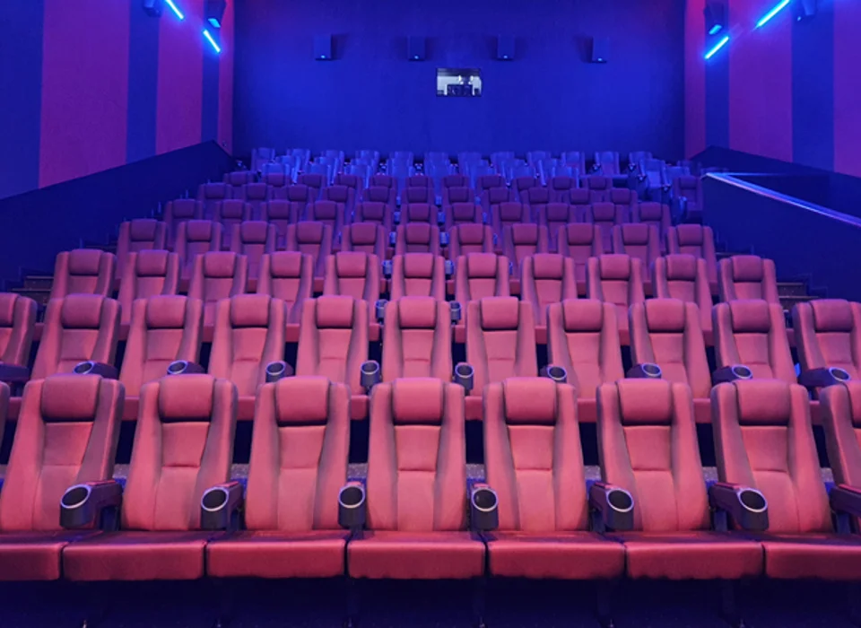 star cinemas uaq arab1